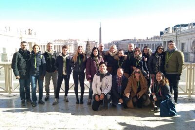 Guided tour of the Vatican Museums and Sistine Chapel in Spanish - Sistine Chapel Stop: How to See Michelangelo Without Feeling Lost