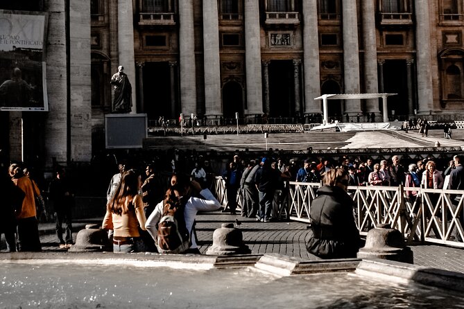 Guided Tour Vatican Museums & Sistine Chapel with Basilica Access - St Peter’s Basilica access from the Sistine Chapel: your free-time payoff