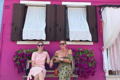 Half Day Murano and Burano Island Tour by Private Boat - Murano glassblowing: watching craft happen in a real studio