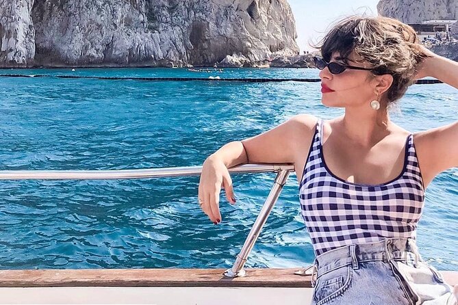 Half Day Private Boat Tour of Capri - White limestone cave, Villa Malaparte, Natural Arch, and the lighthouse pass