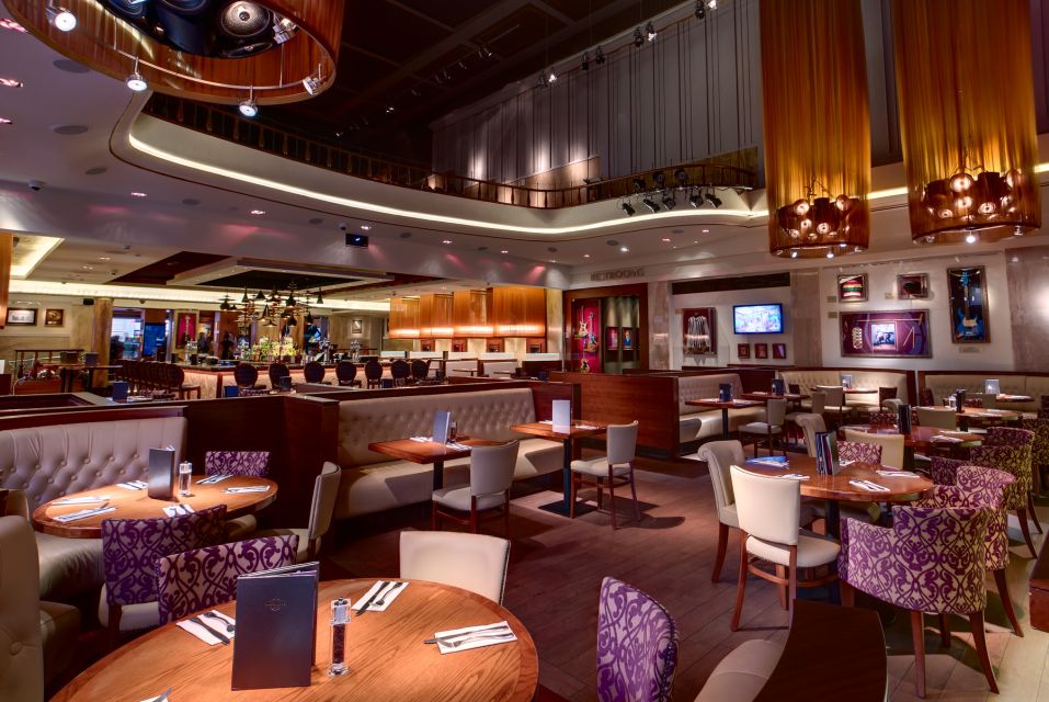 Hard Rock Cafe Florence with Set Menu for Lunch or Dinner - Should you book Hard Rock Cafe Florence with a set menu?