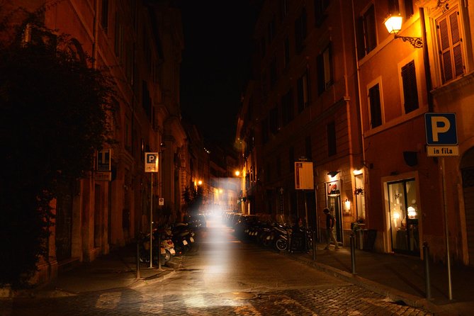 Haunted Rome Ghost Tour - The Original - Ghost hunting with dowsing rods: what you’re actually doing