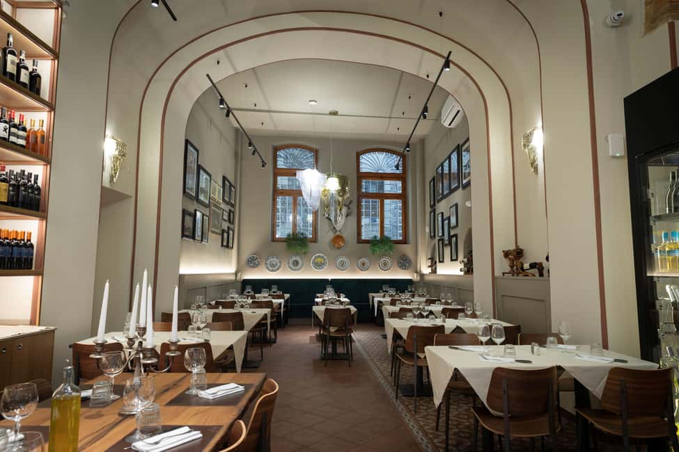 Heart of Florence: Dinner and Three Tenors Concert Ticket - How to make it feel local: timing, photos, and pacing