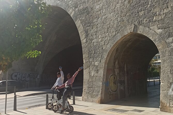 Heraklion: E-Bike Food Tour – Discover the Flavors of Crete - Guide Energy: Alex, Marina, and the Personal Touch