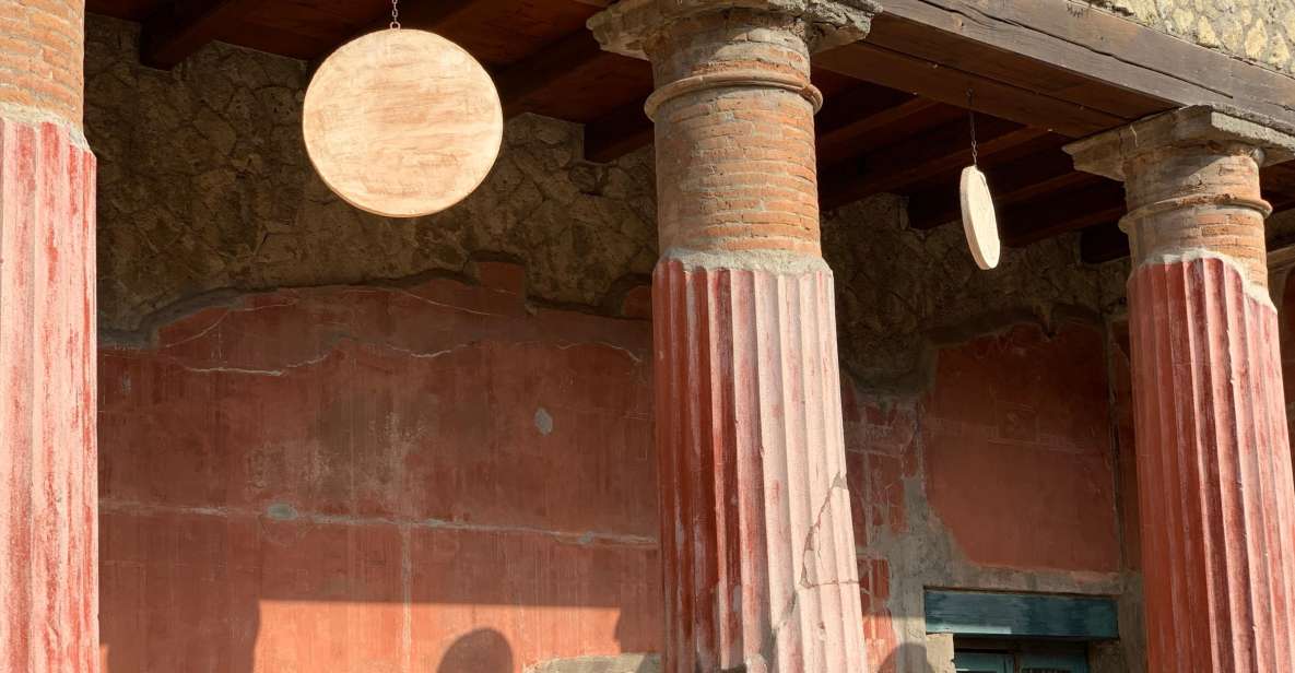 Herculaneum: Tickets & Tour with a Local Archaeologist - What an archaeologist guide actually adds (and why your eyes follow better)