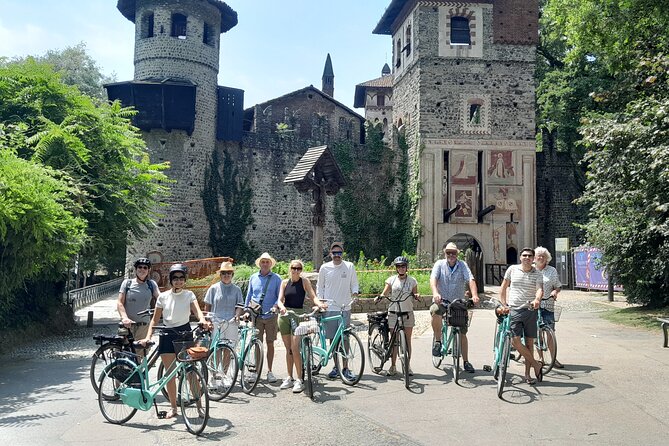 Highlights and hidden gems of Turin Bike Tour - Palazzo Carignano and the Museo del Risorgimento: politics you can feel