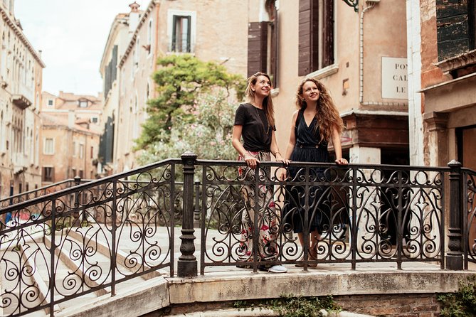 Highlights & Hidden Gems With Locals: Best of Venice Private Tour - Stop 1: Calle San Francesco and San Francesco della Vigna (free entry, big atmosphere)