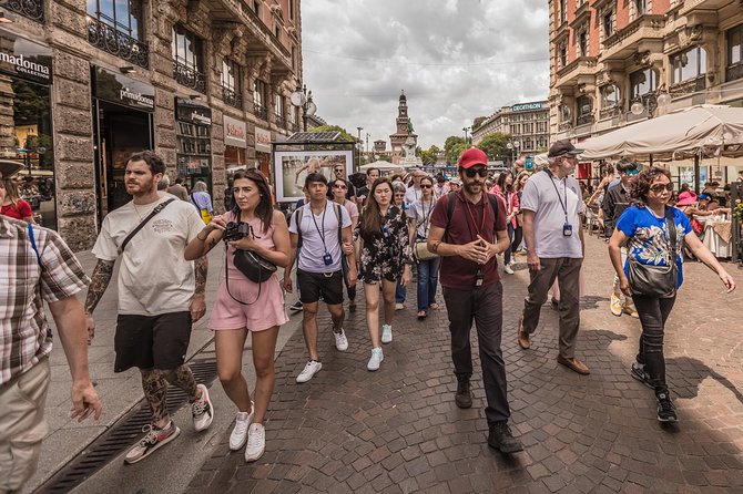 Historic Milan Tour with Skip-the-Line Last Supper Ticket - Via Dante to Piazza dei Mercanti: medieval Milan in two quick streets