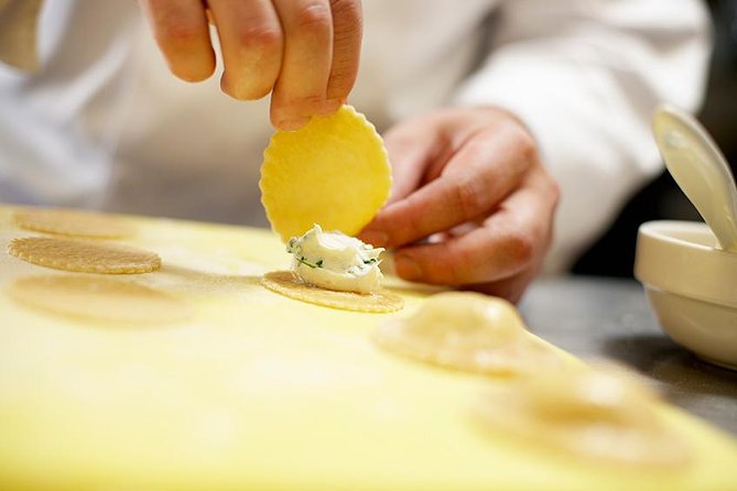 Home Cooking in Testaccio: Cacio e Pepe, Amatriciana, Carbonara - Why Testaccio Pasta in a Real Home Beats a Generic Class