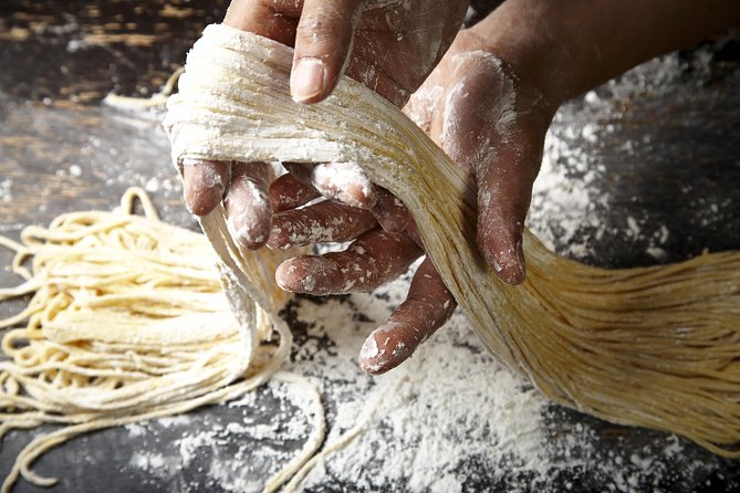 Home Cooking in Testaccio: Cacio e Pepe, Amatriciana, Carbonara - Rolling, Cutting, and Tonnarelli: Turning Technique Into Shape