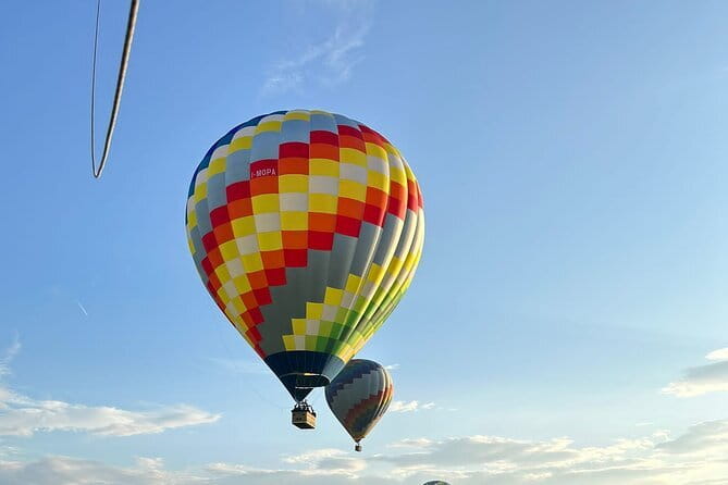 Hot Air Balloon Flight Over Tuscany from Siena - After landing: sparkling wine toast and a picnic-style breakfast