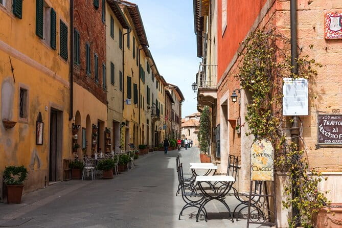 Hot Air Balloon Flight Over Tuscany from Siena - Should you book this hot air balloon over Tuscany from Siena?