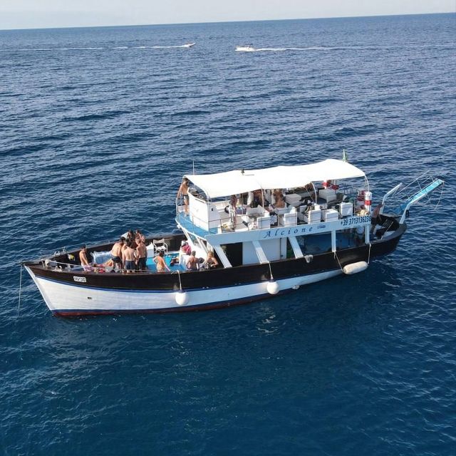 Ischia: Island Boat Tour with Neapolitan Lunch & Snorkeling - Highlights Worth Planning Your Day Around