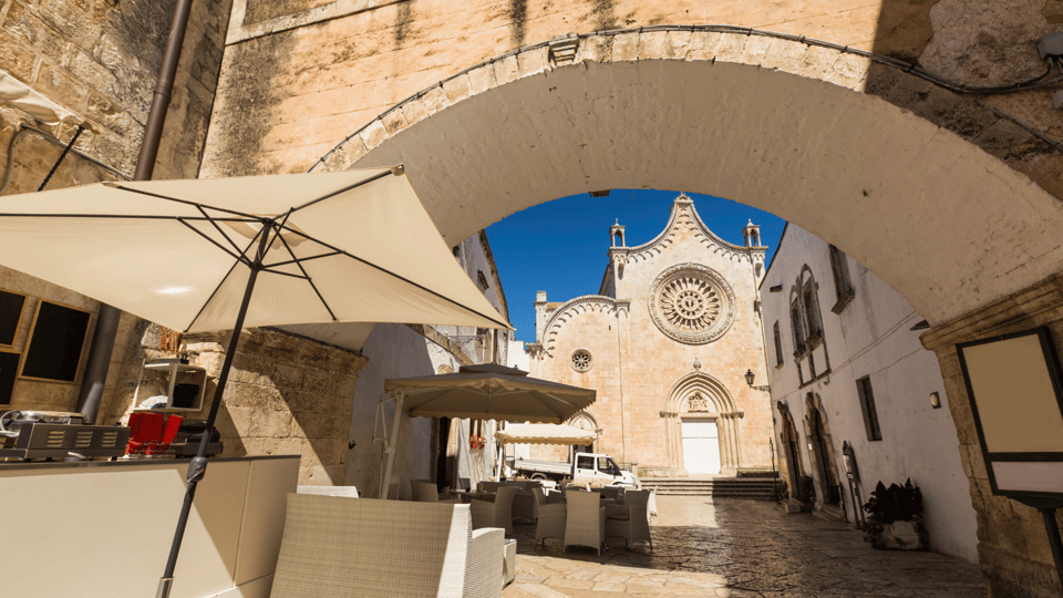 Itria Valley: Polignano, Ostuni, and Locorotondo, from Bari - The self-guided system: brochure, digital materials, and on-board video