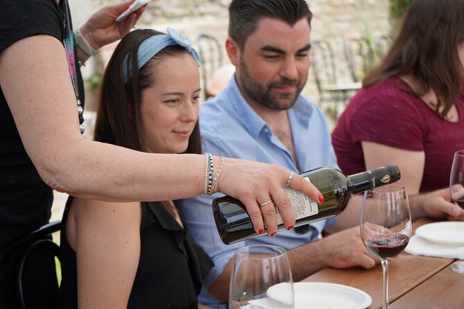 It's Wine Time! 2 wineries & farm-to-table lunch—max 8 pp - Two wineries in one day: what the tastings feel like