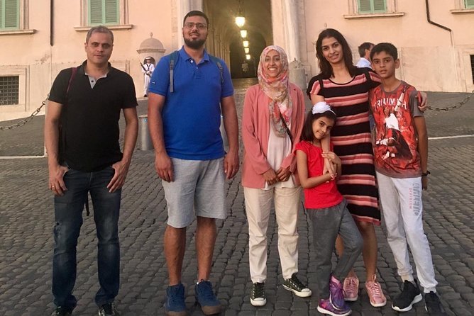 Jewish Ghetto and Trastevere Tour Rome - Antico Quartiere Ebraico: synagogue-focused storytelling in the Jewish quarter