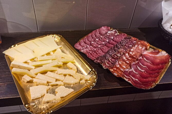 Jewish Ghetto & Piazza Navona: Food, Wine & Sightseeing Rome Tour - Piazza Navona, Pompey’s Theatre, and the Classic Rome “Wow” Moment