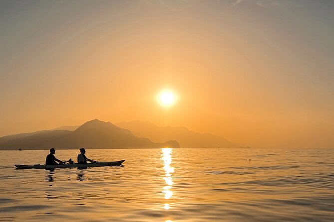 Kayak tour in Capri between caves and beaches. Photos included. - Scoglio delle Sirene and Via Krupp: the “Capri legends” section