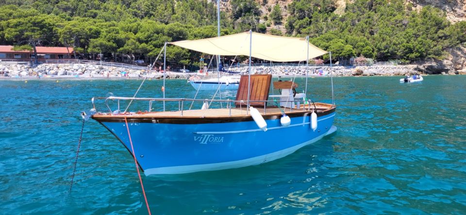 La Spezia: Cinque Terre and Portovenere Full-Day Boat Tour - Portovenere Natural Park, Byron’s cave, and the Gulf of Poets views