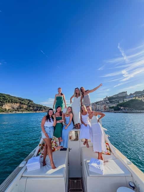 La Spezia: Gulf of Poets Sunset Cruise with Drinks - Inflatable Platforms, SUP, and Snorkeling Gear: Comfort Meets Play