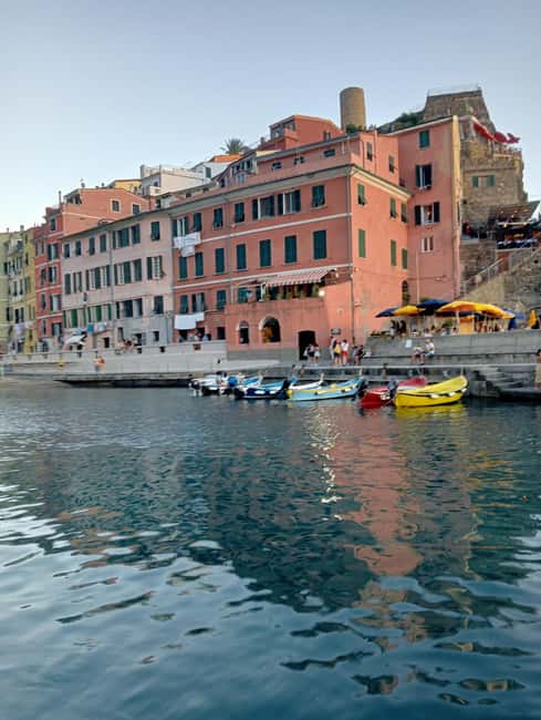 La Spezia : Morning or Sunset Cinque Terre Tour & Aperitif - Guvano Bay: the swim-and-aperitif stop that changes the whole mood