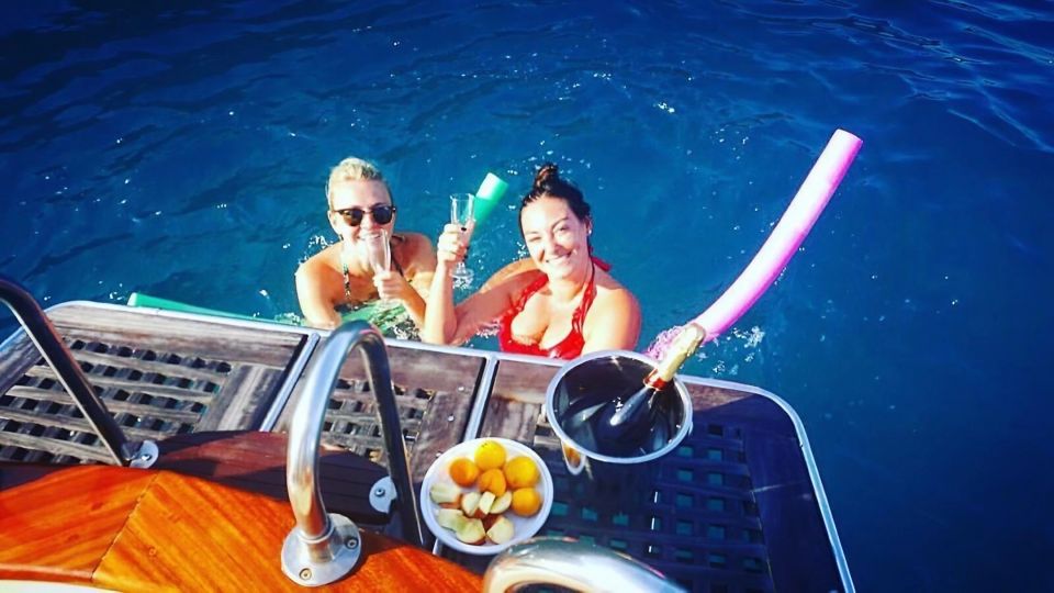 La Spezia: Sunset Boat Tour with Aperitivo and Snacks - Key highlights to know before you go