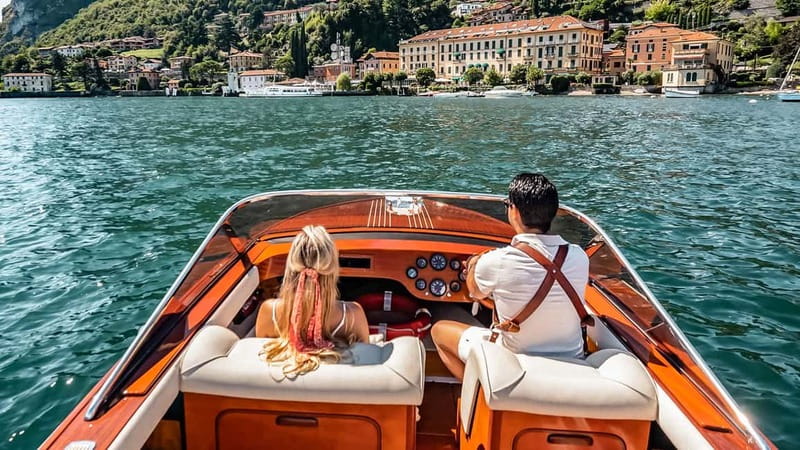 Lake Como: Classic Boat Private Tour - Entering Lake Como by Cadenazzi: the vibe that’s hard to copy