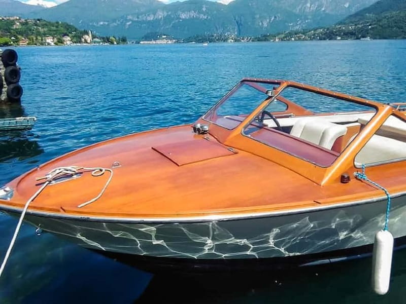 Lake Como: Classic Boat Private Tour - Photography, drinks, and that small-glam feeling