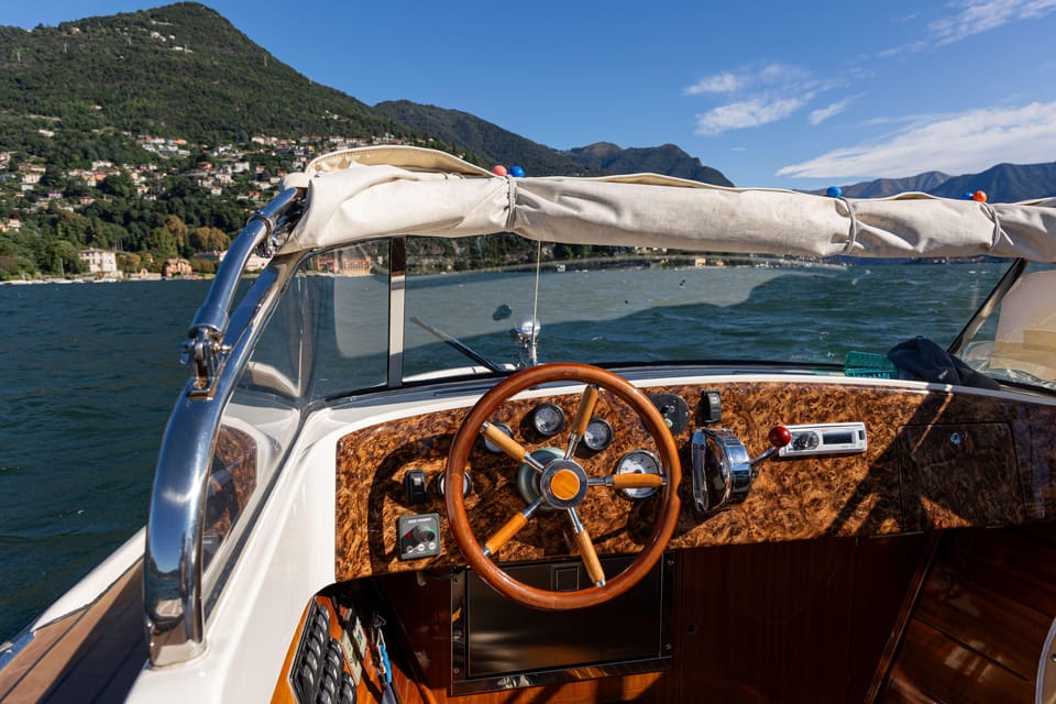 Lake Como: Exclusive Boat Tour - Leaving Como’s Shoreline: Sant’Agostino Pier to Open Water