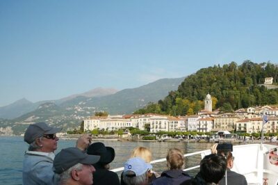 Lake Como - Varenna & Bellagio Exclusive Full-Day Tour - Starting at Piazza Cavour in Como sets the tone fast