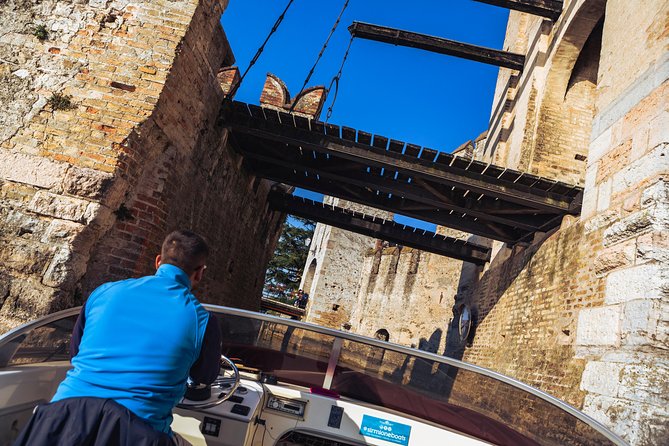 Lake Garda Mini Cruise: Sirmione Peninsula - Captain commentary and the pace: informative without feeling rushed