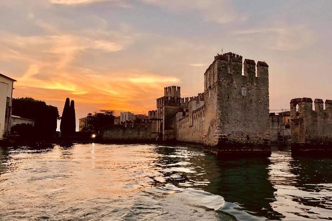 Lake Garda Mini Cruise: Sirmione Peninsula - Pets on board: small dogs only