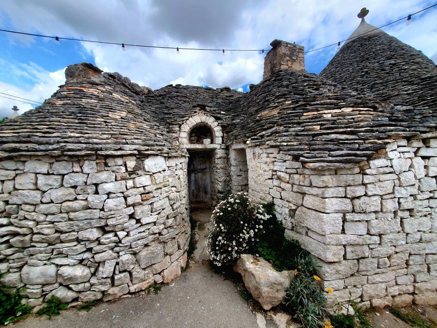 Lecce: Alberobello, Locorotondo, Ostuni & Apulian Brunch - What you’ll remember most