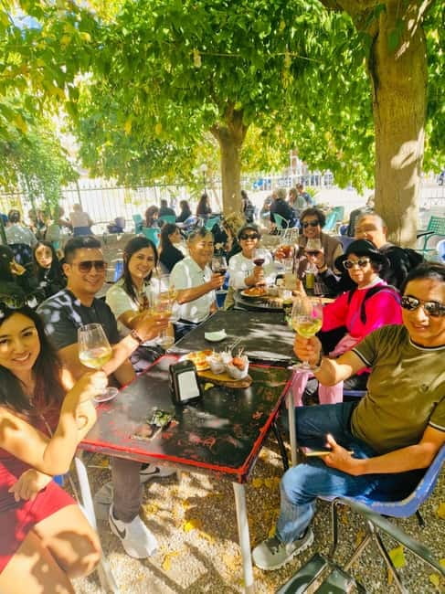 Lecce: Guided Street Food Walking Tour with Food and Wine - Duomo Cathedral Views and Piazza Sant’Oronzo: Learn the Layout While You Walk