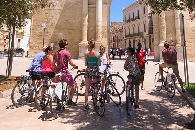 Lecce Historical Attractions Tour in Group (2h) - Stop 1: Piazza del Duomo—begin in Lecce’s grandest open space