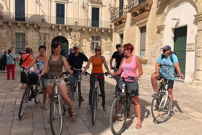 Lecce Historical Attractions Tour in Group (2h) - Stop 2: Cattedrale Maria Santissima Assunta e S.Oronzo—why the facade tells time