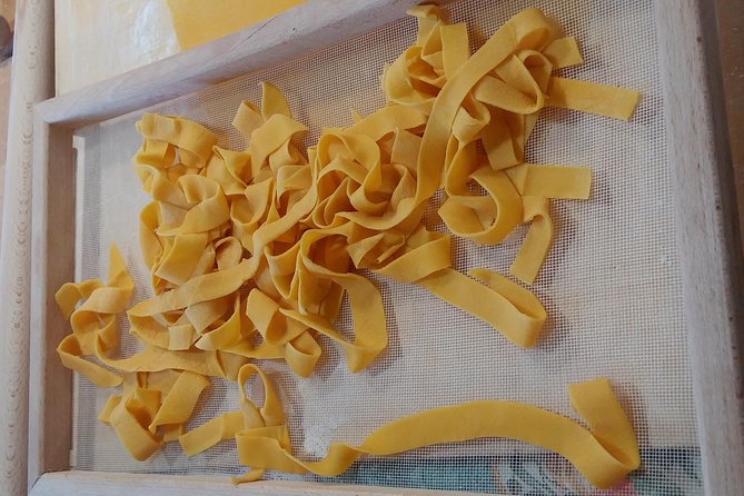 Lezione con Chef di Cucina Tradizionale Bolognese - The Food and Drink Portion: What’s Included, and How It Changes the Class