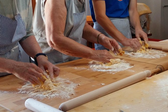 Lezione con Chef di Cucina Tradizionale Bolognese - What You Actually Cook: Pasta First, Then Fillings and Sauces
