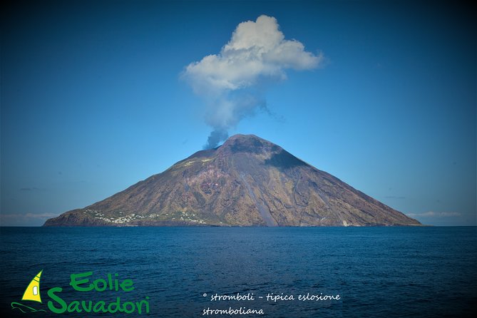 Lipari Stromboli volcano - Stop 3: Stromboli and the working-volcano reality of docking