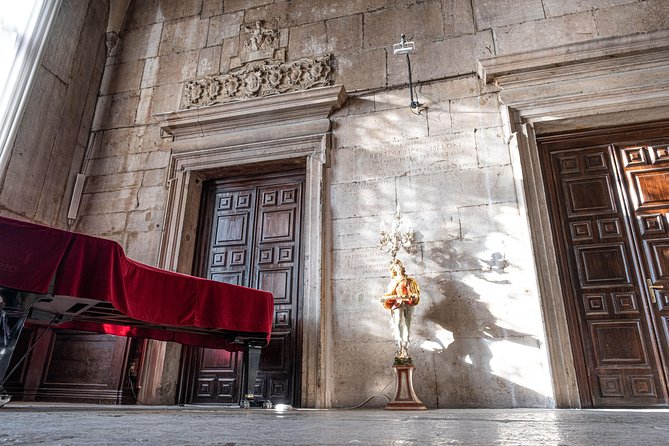Lords of the Night Prisons Palace: Cells & Torture Tools Visit - Walking the Jail Halls: What You Should Expect to See