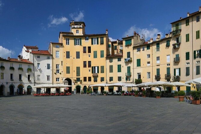 Lucca Bikes and Bites with food tastings for Small Groups or Private - Key highlights to look for