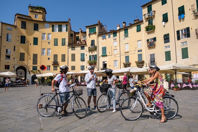 Lucca Bikes and Bites with food tastings for Small Groups or Private - San Michele in Foro: Guinigi Tower sights plus the first local tasting
