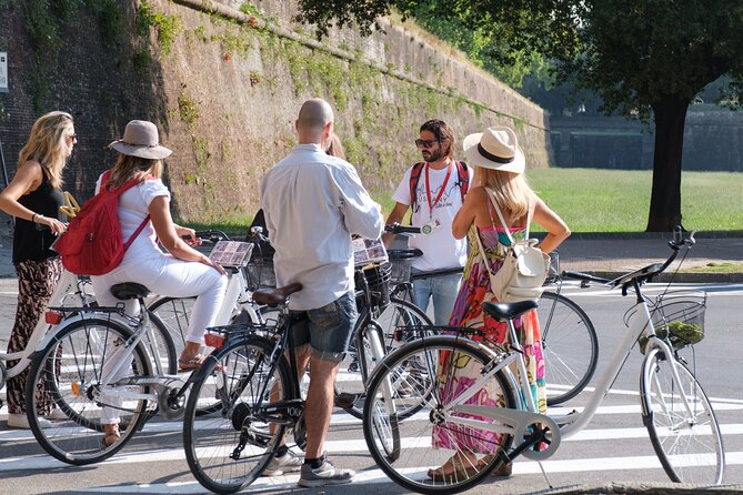 Lucca Bikes and Bites with food tastings for Small Groups or Private - Food and drink details you should plan around