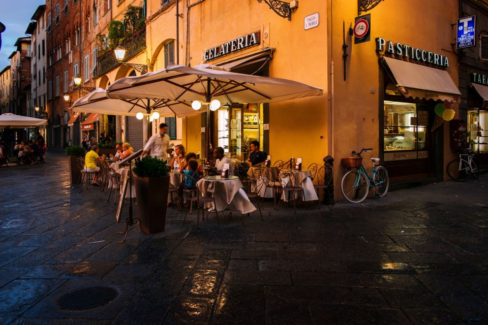 Lucca: Guided Food Walking Tour with Tastings - Meeting at Cappella Musicale Santa Cecilia: the tour’s tone