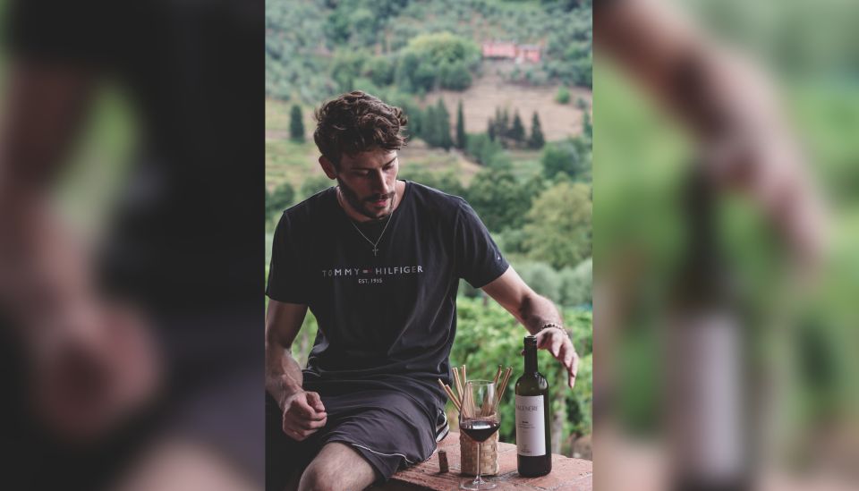 Lucca: Guided Winery Tour with Wine Tasting - Tasting 4 Glasses (Plus Olive Oil) at Your Own Pace