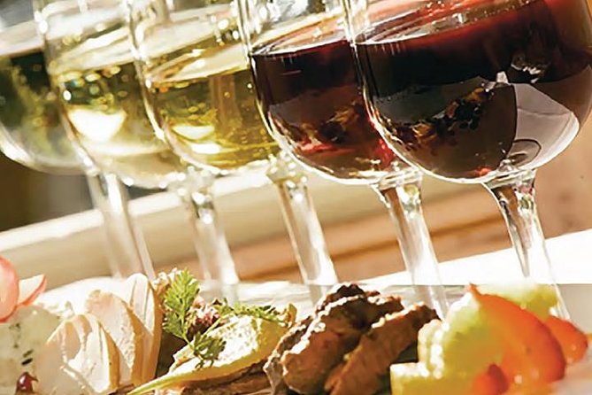 Lunch with Wine Tasting - Pace and group size: what to expect in a 90-minute format