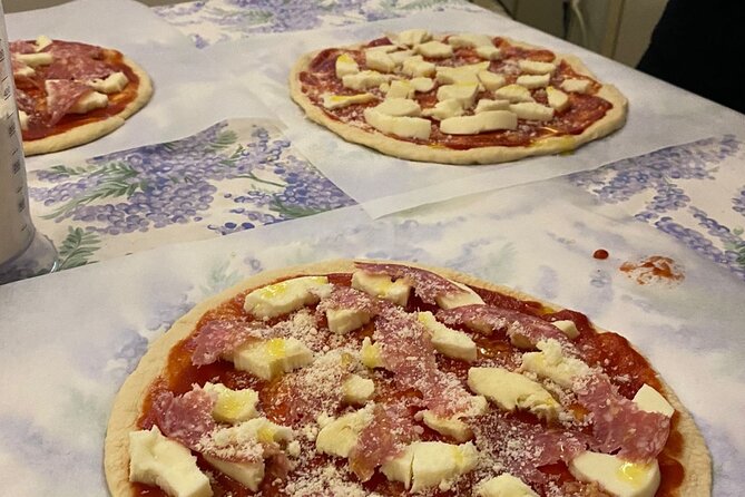 Mamma Mia! Make Your Own Italian Pizza in Milan - The Italian pizza lesson: style differences, not just one recipe
