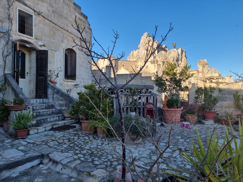 Matera: Sassi di Matera Historical Self-Guided Audio Tour - A quick timeline that makes every cave make sense