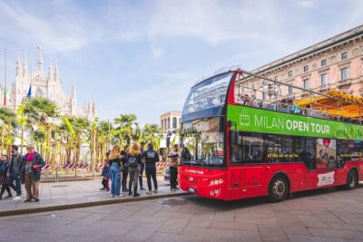 Milan: Best of Skip-the-Line Duomo Guided Tour Experience - Getting Inside: How the Skip-the-Line Part Really Helps