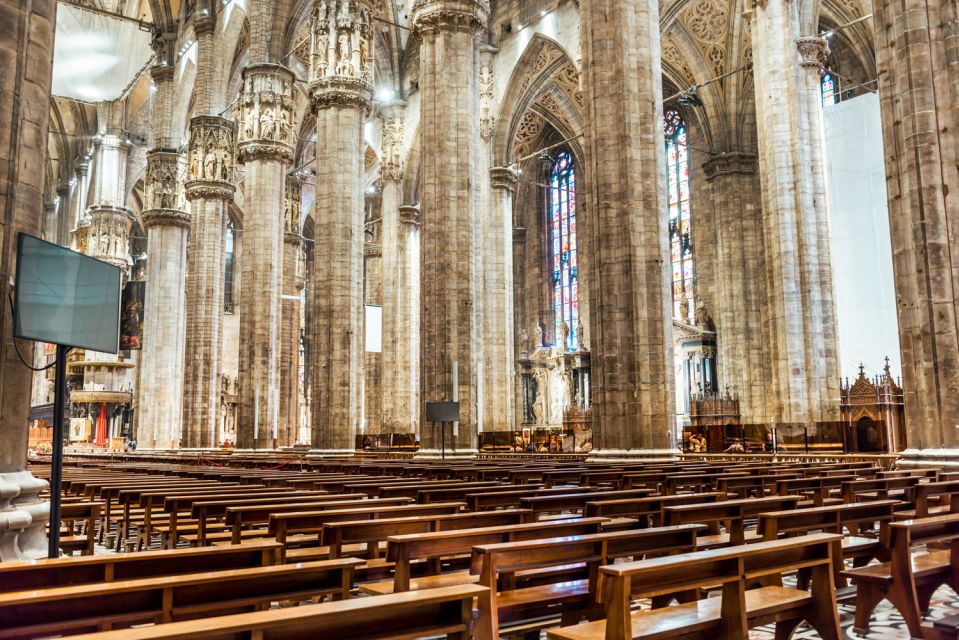 Milan: Cathedral and Terraces Guided Experience - Timing tips that make a real difference in comfort